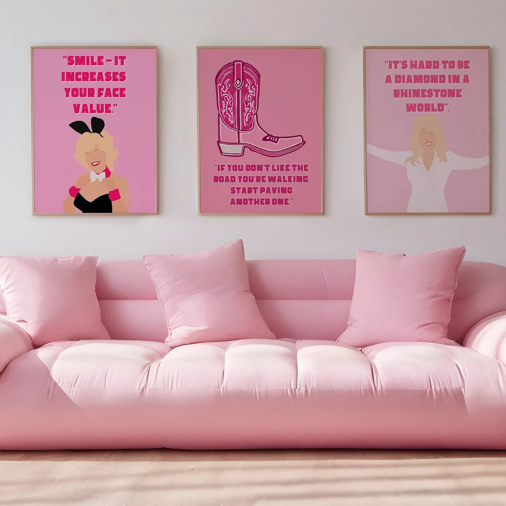 Dolly It's hard to be a diamond in a rhinestone world Pink Print